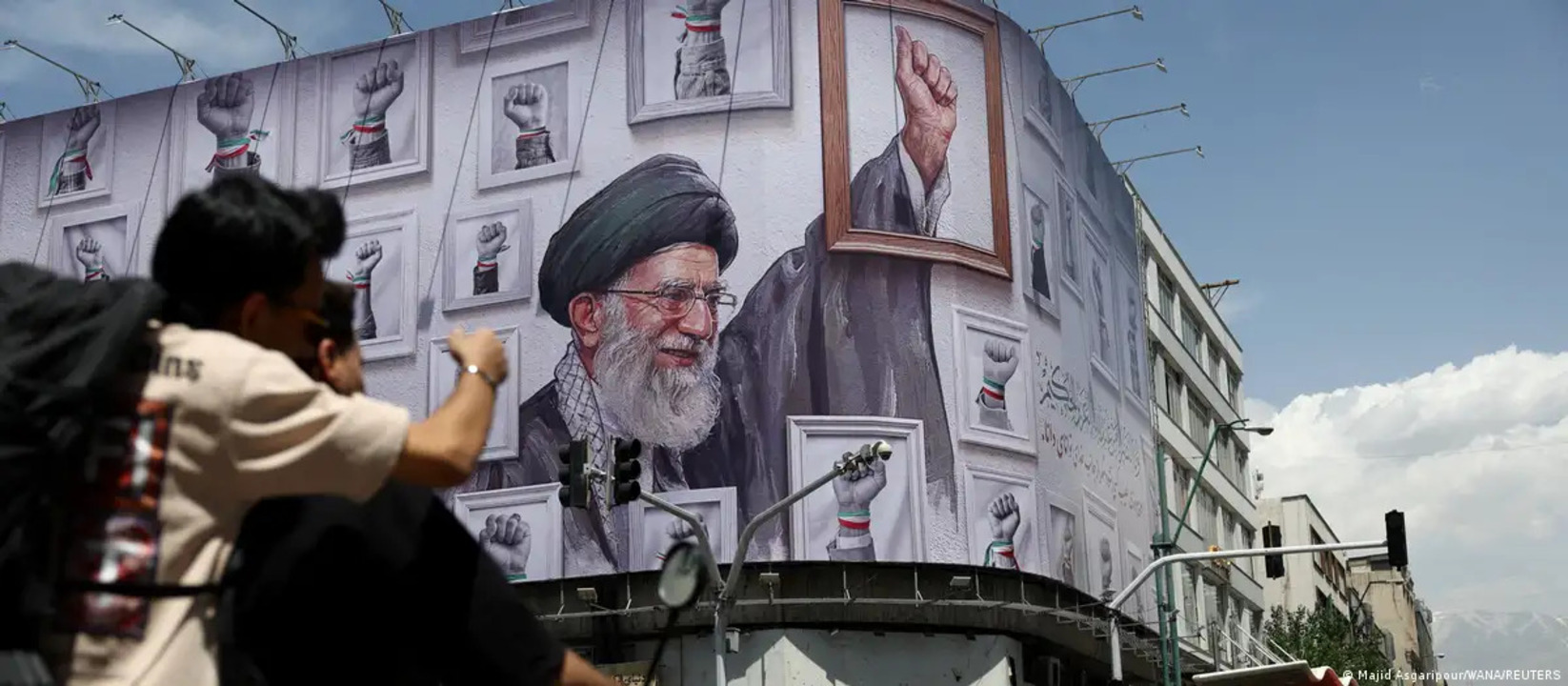 Irán: planean un funeral de 3 días para el difunto líder supremo